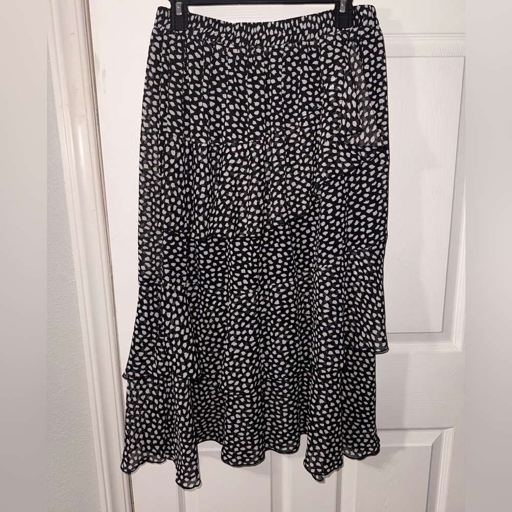 SHEIN Black and White Patterned Maxi Skirt